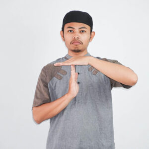 5 Golongan yang Tidak Wajib Shalat 5 Waktu, Sahabat Muslim Wajib Tahu!